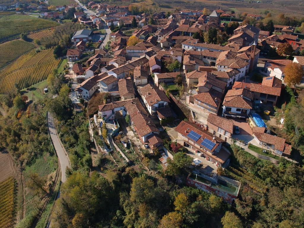 La Vigna Del Parroco Apartamento Verduno Exterior foto